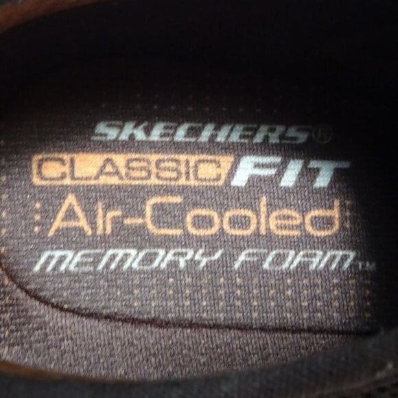 Skechers Classic Fit Air-Cooled Memory Foam Sz 9 - Picture 3 of 8